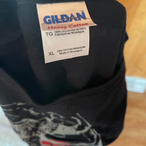 Men’s tshirt size XL - Picture 2 of 2